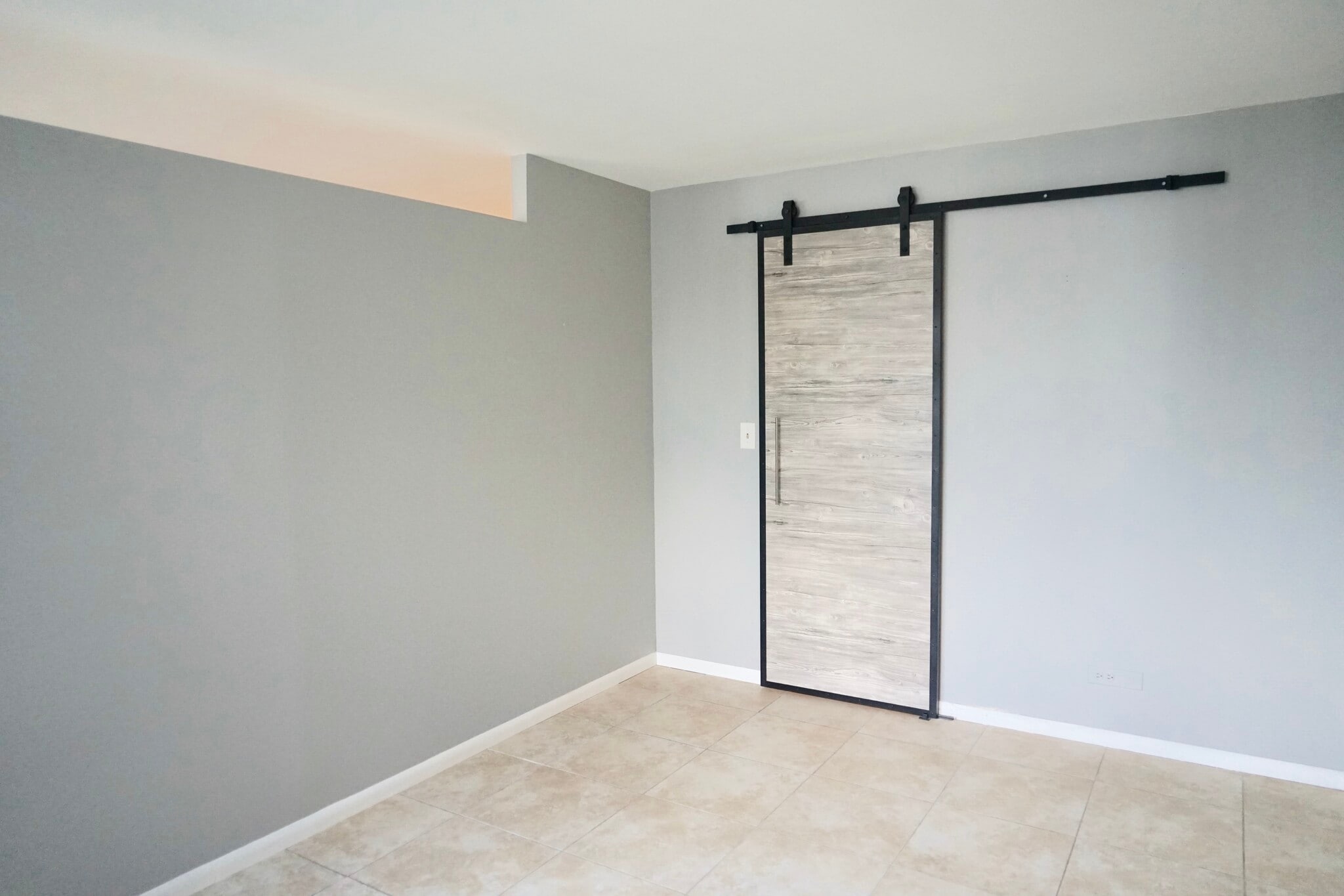 Building Photo - 400 E Randolph St