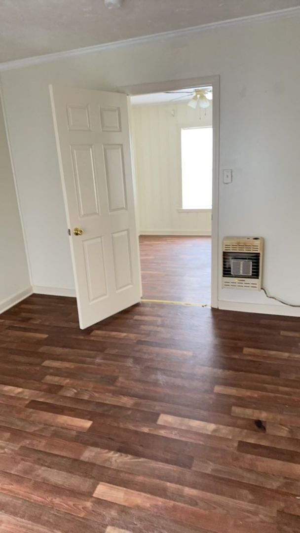 Building Photo - 329 Oglesby St