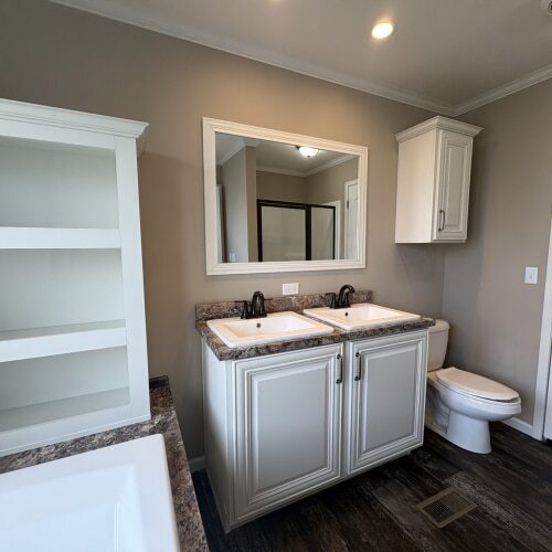 Building Photo - 370 Sycamore Loop