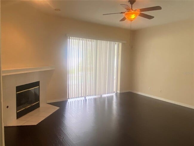 Building Photo - 1351 Distant Oaks Dr