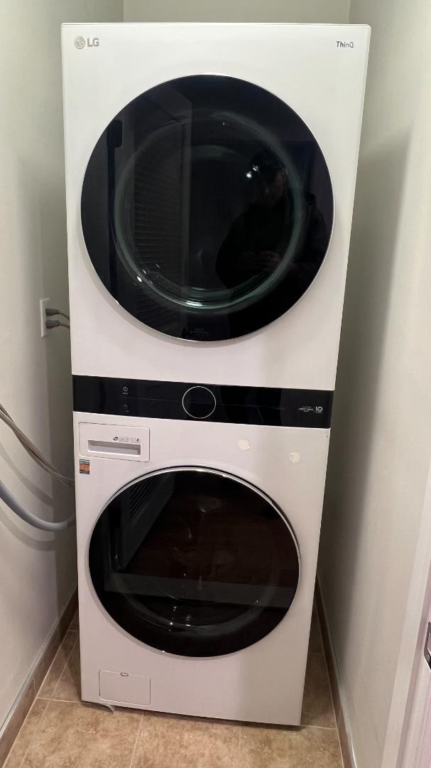 Building Photo - 16 Olyphant Pl