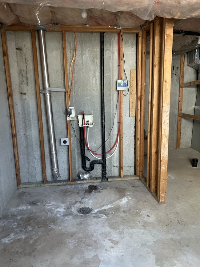 Building Photo - 2107 W 2180 N