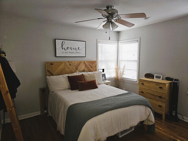 Building Photo - 3509 38th St