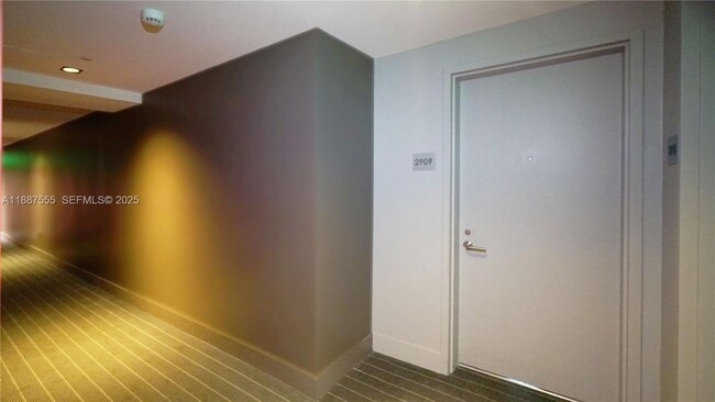 Building Photo - 1100 S Miami Ave