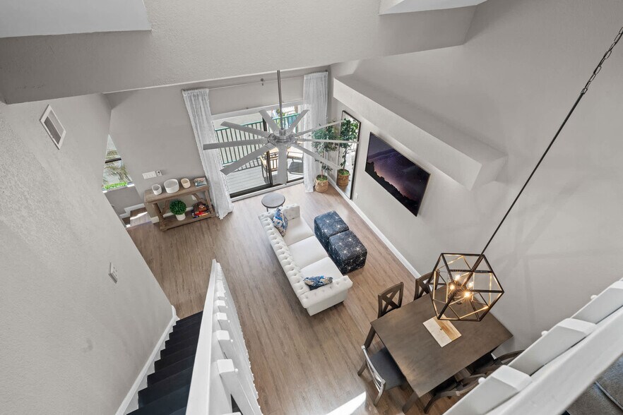 Building Photo - 50 Emerald Woods Dr