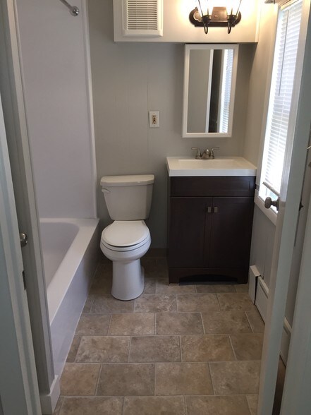 Bathroom - 108 W 6th Ave