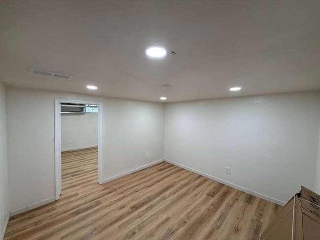 Building Photo - 2323 N 81st St