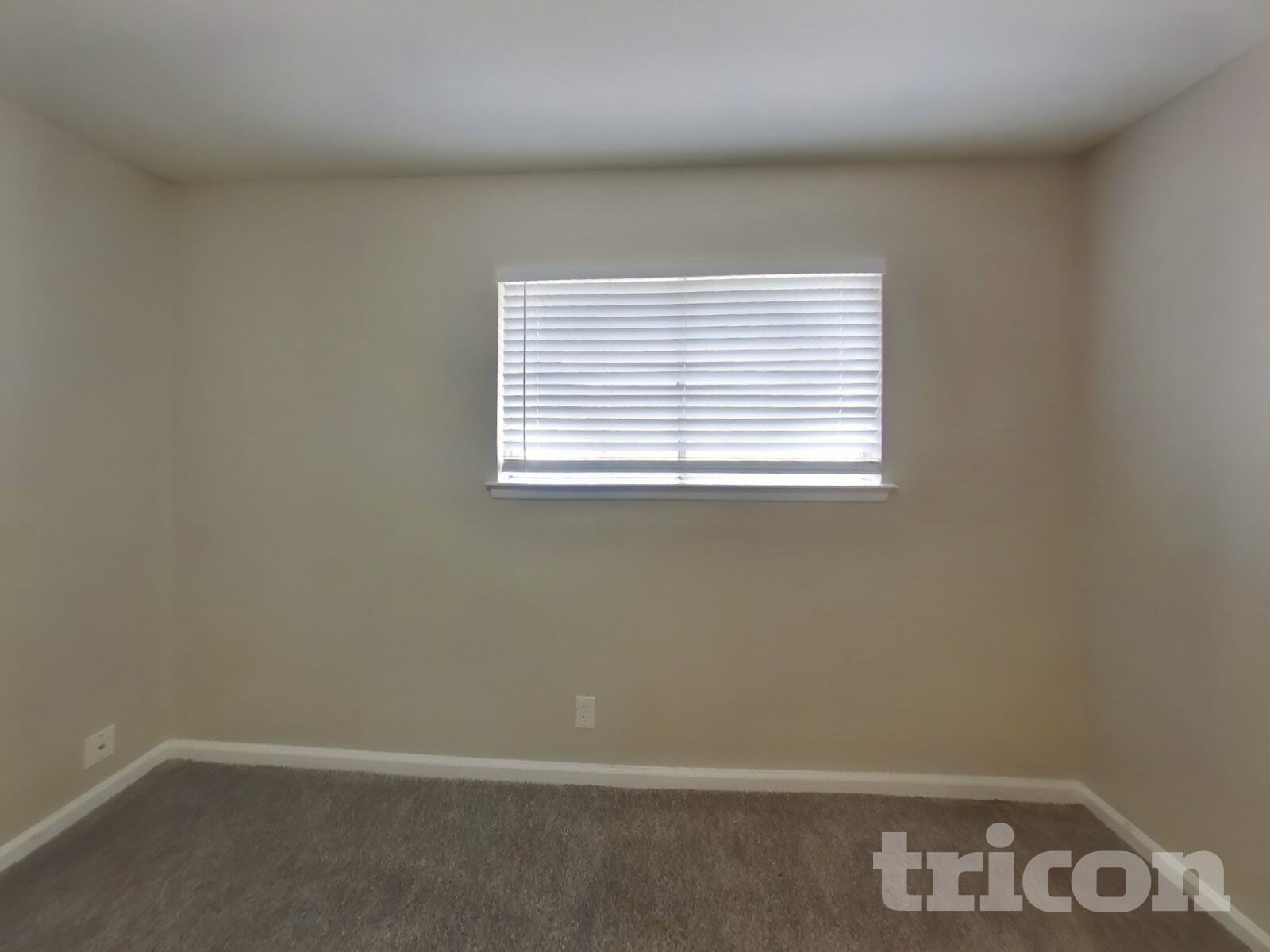 Building Photo - 7326 Glen Trail