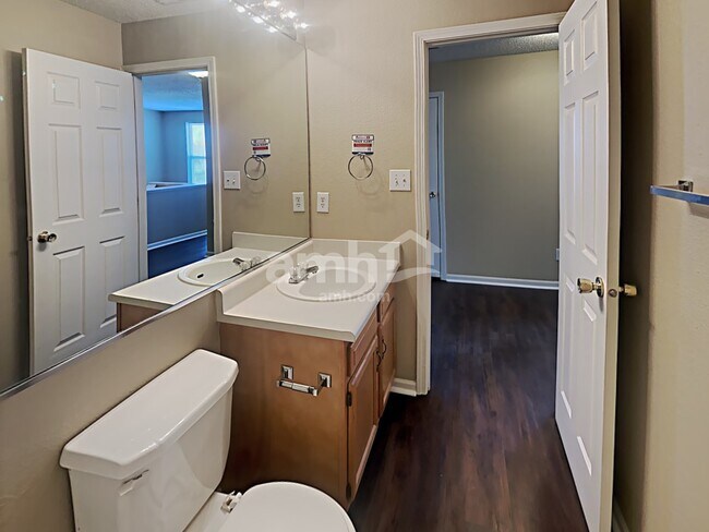 Building Photo - 3734 Laurel Cherry Ln