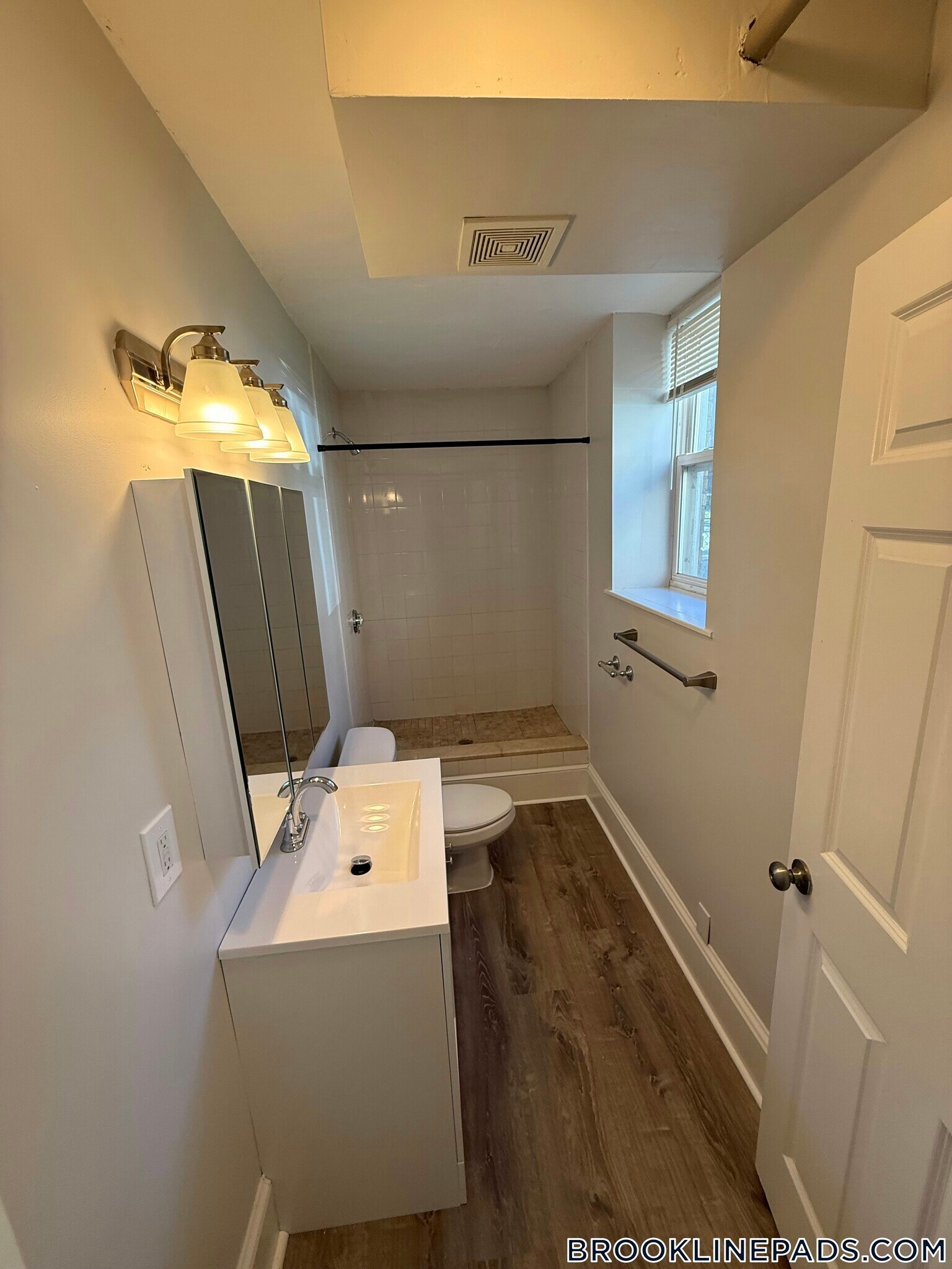 Building Photo - 241 Freeman St