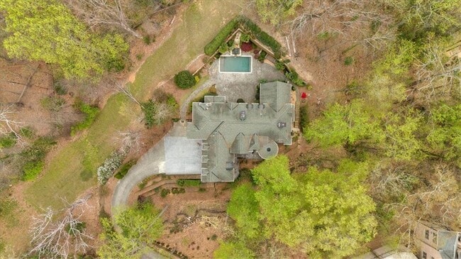 Building Photo - 115 Mount Paran Ridge