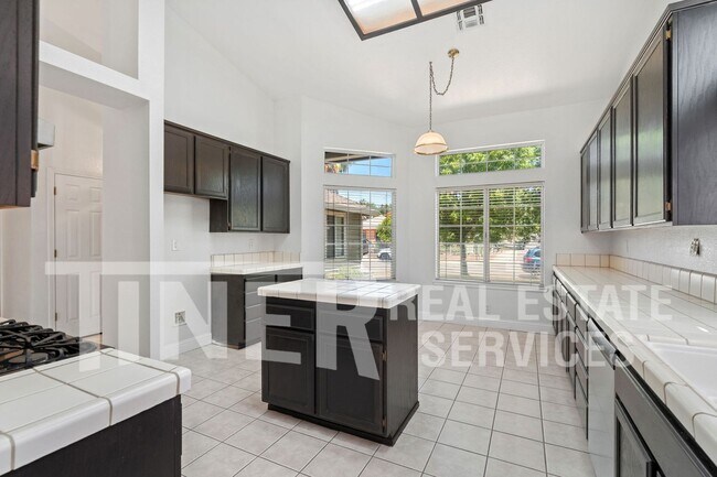 Building Photo - 7661 Copper Cove Pl