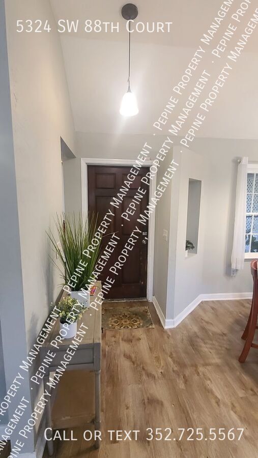 Building Photo - 5324 SW 88 Ct