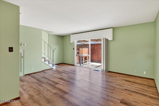 Building Photo - 106 Smithridge Park