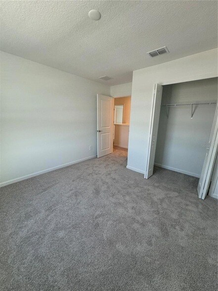 Building Photo - 6660 SW 89th Loop