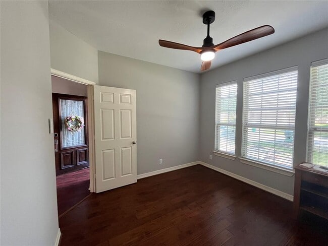 Building Photo - 3618 Bluebonnet Trace Dr