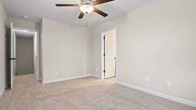 Building Photo - Marshall Farm Townhome