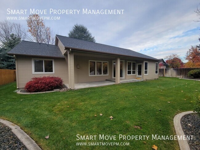 Building Photo - 1096 N Glenabby Pl