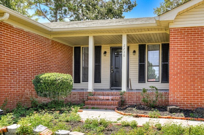 Building Photo - 2716 Cardigan Ct