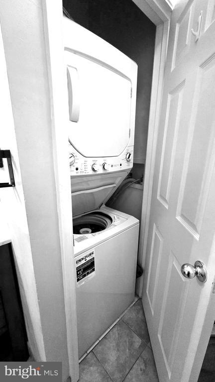 Building Photo - 14314 Climbing Rose Way