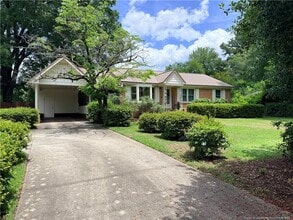 Building Photo - 4080 Rosehill Rd