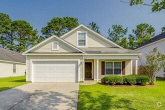 Building Photo - Spacious & Beautifully Maintained 5BR/3BA ...