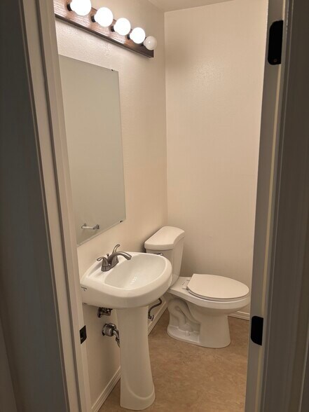 Half Bath - 28803 46th Pl S