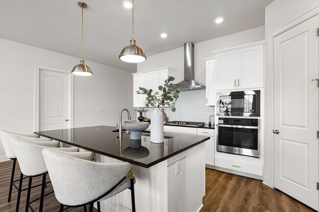 Building Photo - 908 Knowles Dr