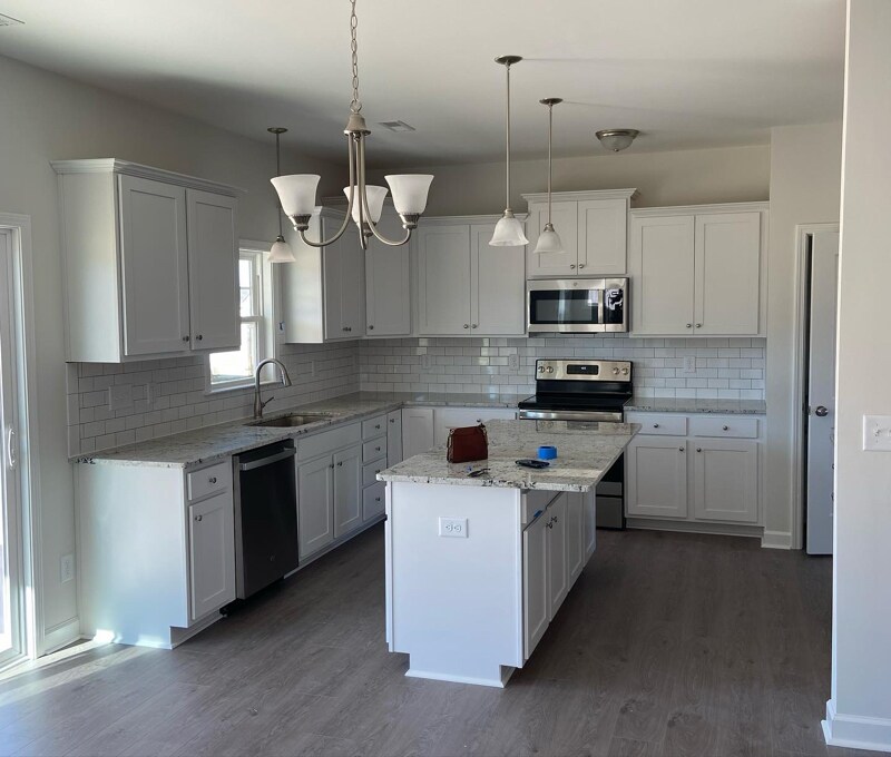 Building Photo - 109 Auburn Bay Dr