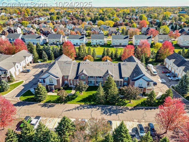 Building Photo - 8208 Chesapeake Cir