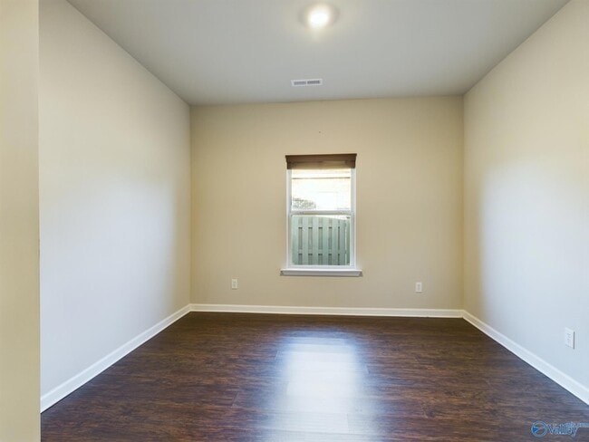 Building Photo - 126 Mary Caudle Wy