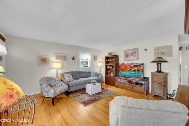 Building Photo - 310 Maryland Ave