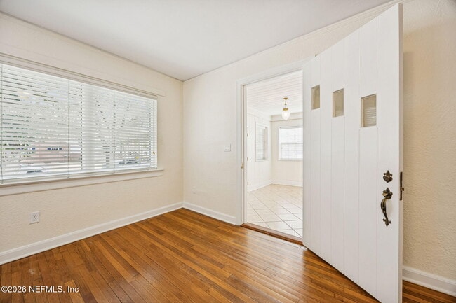 Building Photo - 1406 San Mateo Ave