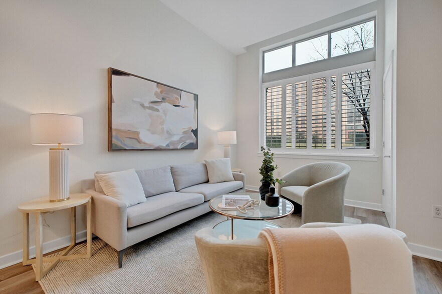 Building Photo - 1000 New Jersey Ave SE