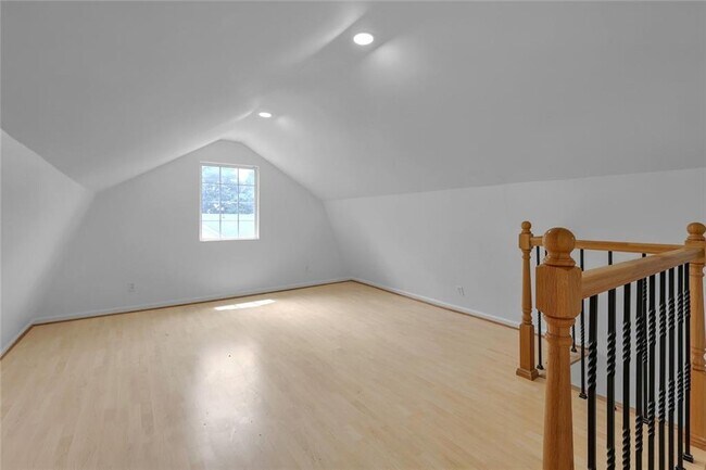 Building Photo - 569 Garner Way NW