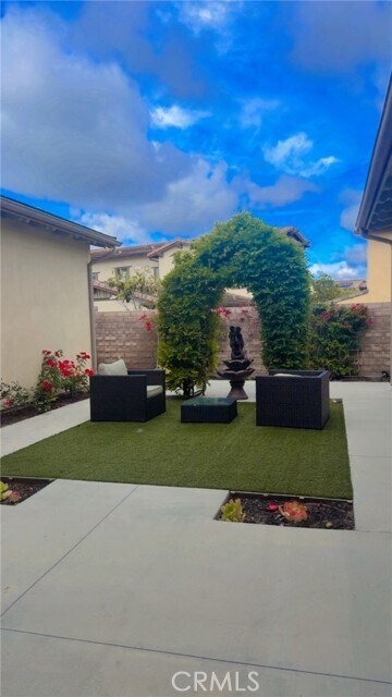 Building Photo - 5 Lirico Ct