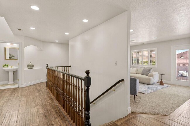 Building Photo - Beautiful Foremaster Ridge Home