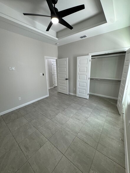 Building Photo - 3524 S Dominique Dr