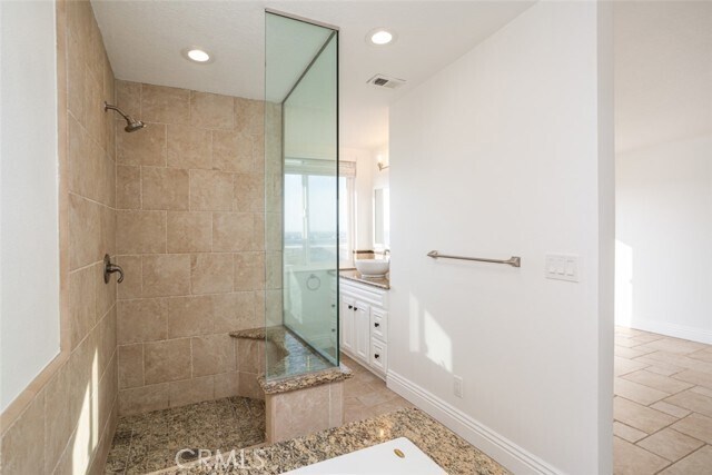 Building Photo - 1861 Parkview Cir