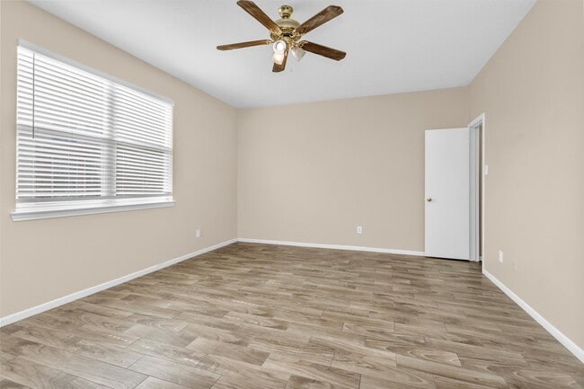 Building Photo - 3903 Teal Vista Ct