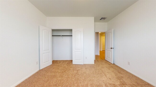Building Photo - 31314 Whitfield Ct