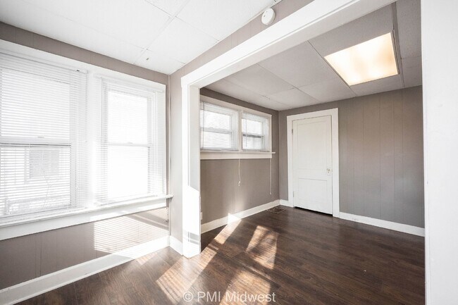 Building Photo - 1346 Burdsal Pkwy