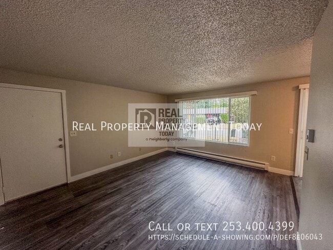 Building Photo - 1414 Josephine Ct SE