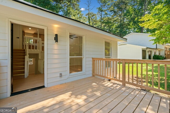 Building Photo - 4050 Daron Ct