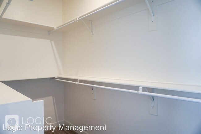 Building Photo - 3 br, 2.5 bath House - 5488 W Ace Court