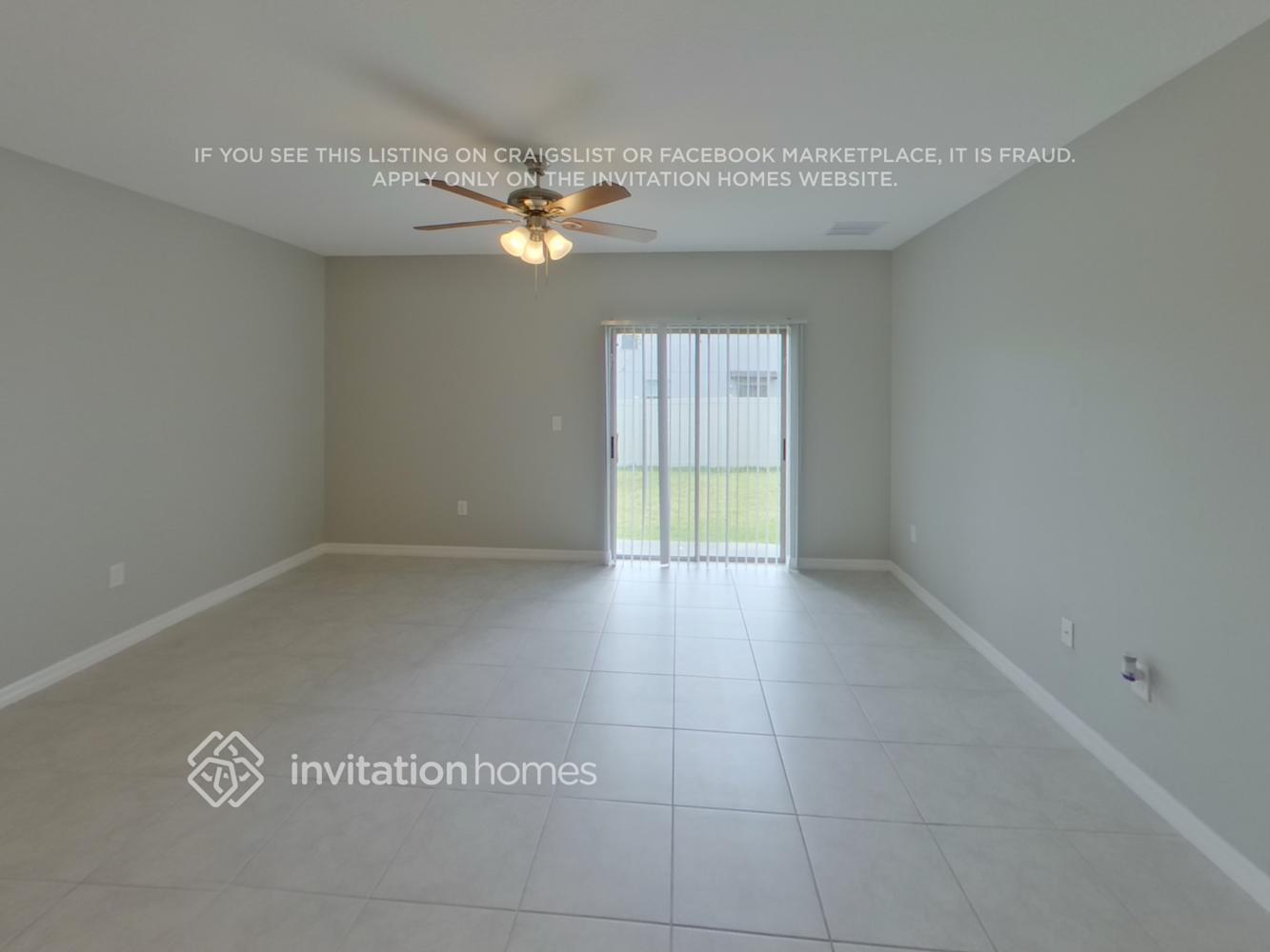 Building Photo - 10231 White Linen Ave