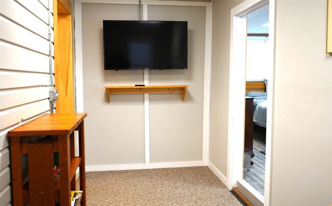 Building Photo - 54 Central Ave