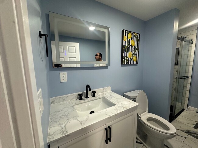 Building Photo - 595 Kingfisher Cir