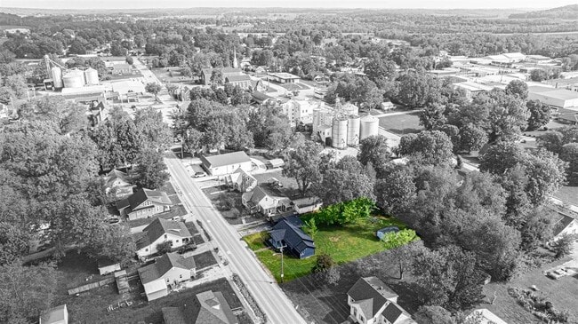 Building Photo - 204 Wilson Ave