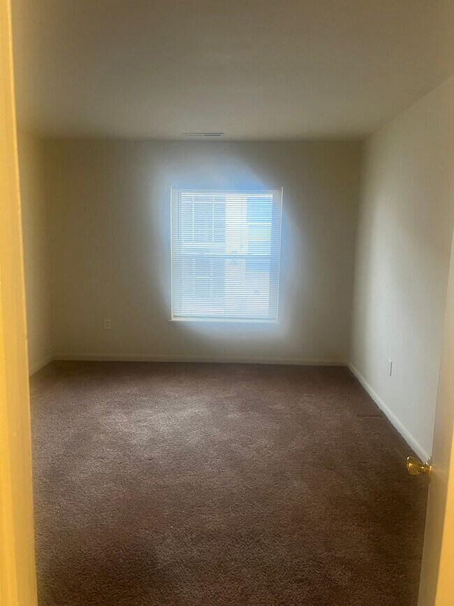 Building Photo - 3827 St Barnabas Rd